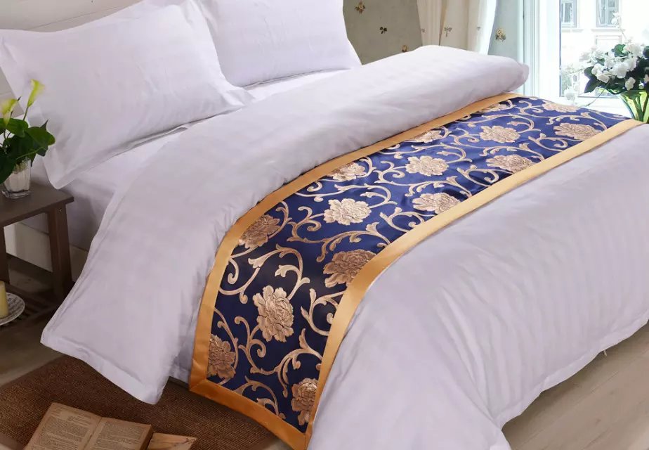 Hotel Bedding Decorative Cloth Bed Runner Bedspread Pure Color
