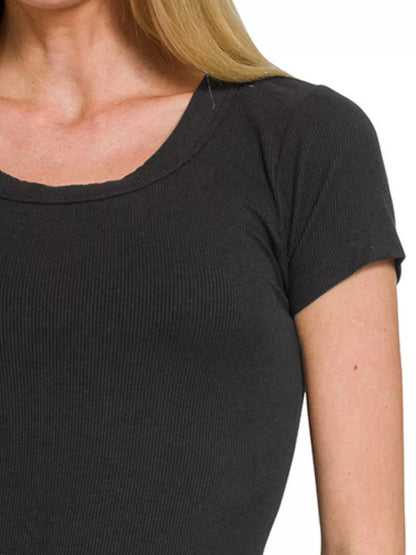 Zenana Ribbed Round Neck Short Sleeve T-Shirt