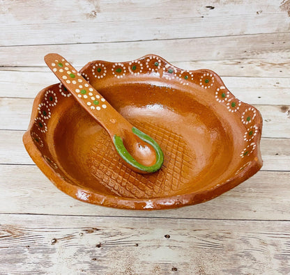Authentic Mexican Molcajete with Spoon Molcajete Mexicano de Barro con Cuchara