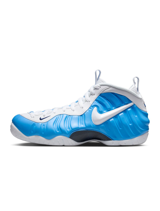 Nike Air Foamposite Pro University Blue lateral view