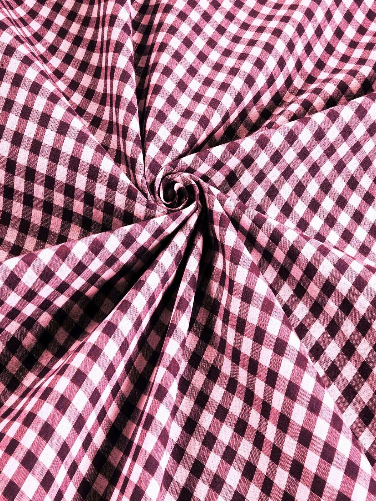Gingham 1/4" Checkered Poly Cotton 58" Wide| New Creations Fabric & Foam Inc.