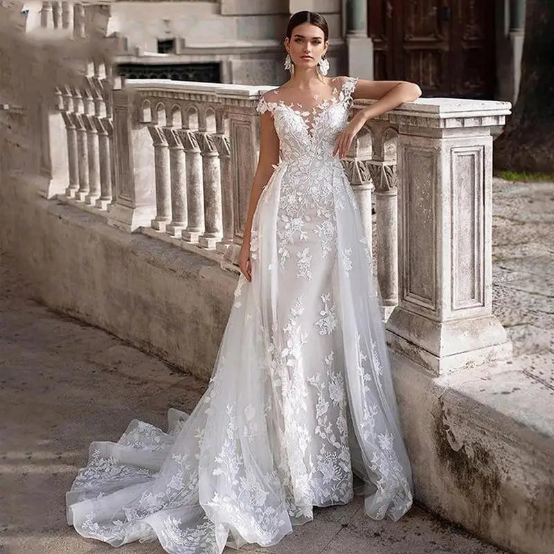 Luxurious White Wedding Bridal Dress Modern A-Line V-Neck with Sexy Flower Lace Embroidery Lace-Up Back Design