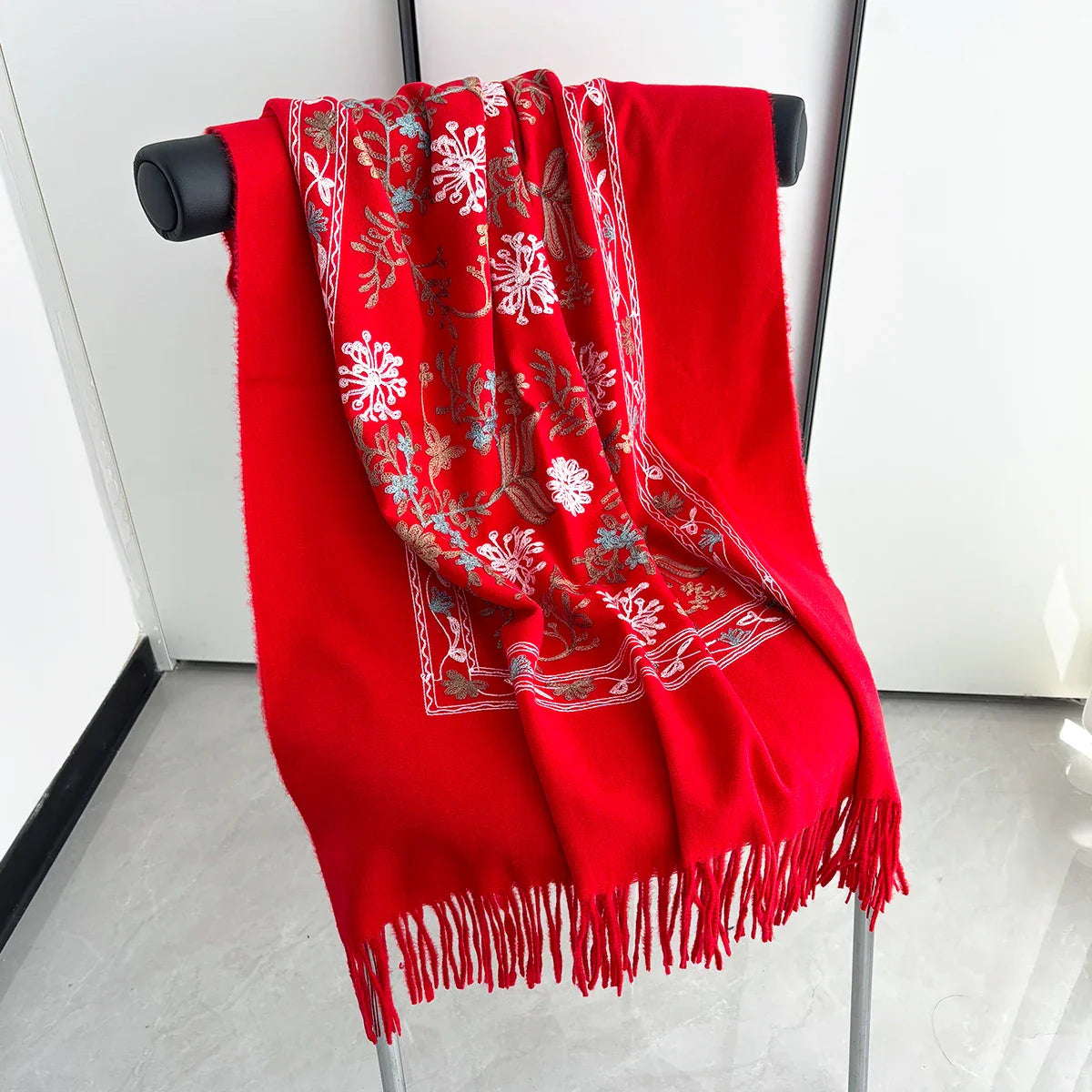 Many Colors Floral Warm Scarf For Women 70*210cm Luxury Faux Cashmere Shawl Winter Thick Pashmina Tassels Poncho Elegant Wrap