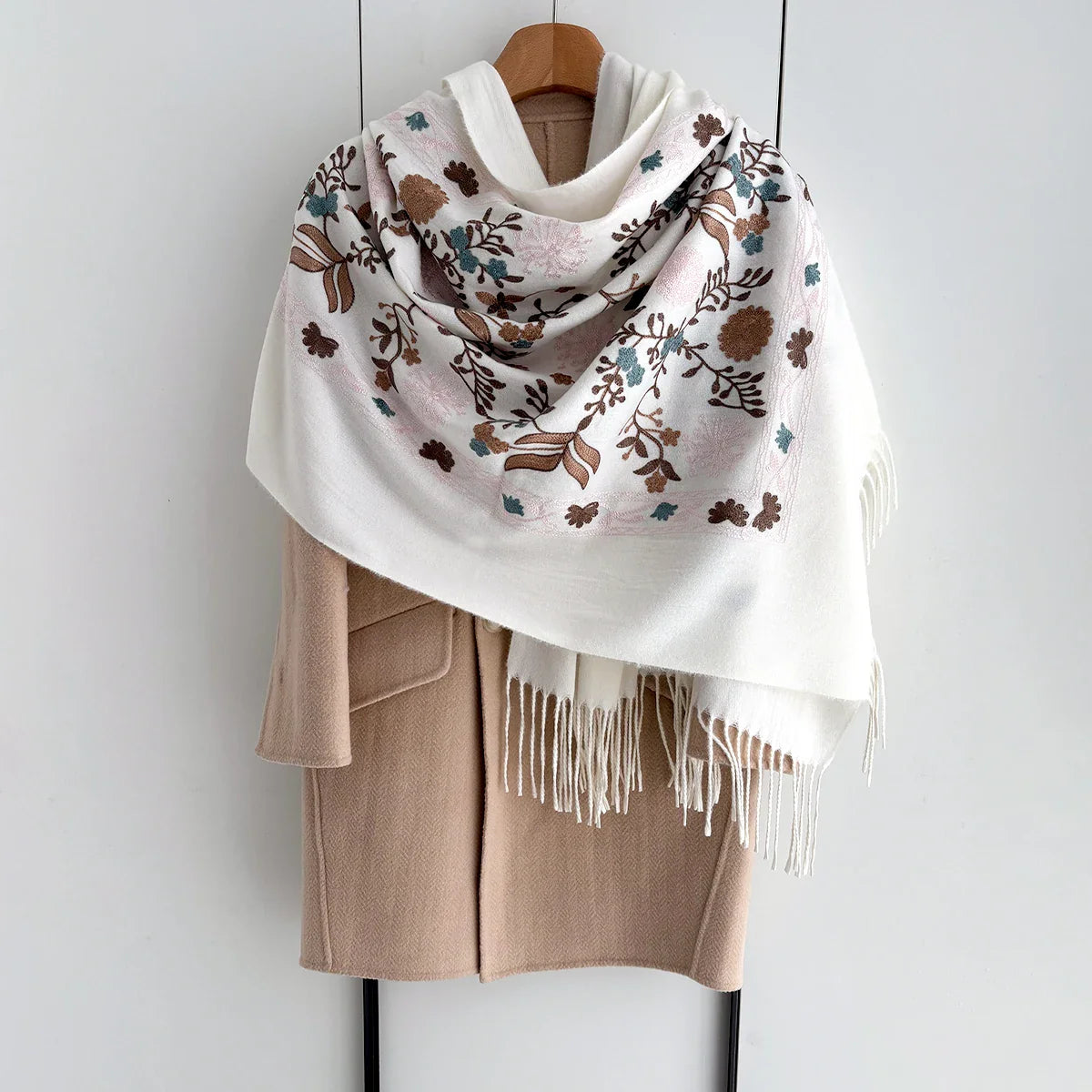 Many Colors Floral Warm Scarf For Women 70*210cm Luxury Faux Cashmere Shawl Winter Thick Pashmina Tassels Poncho Elegant Wrap