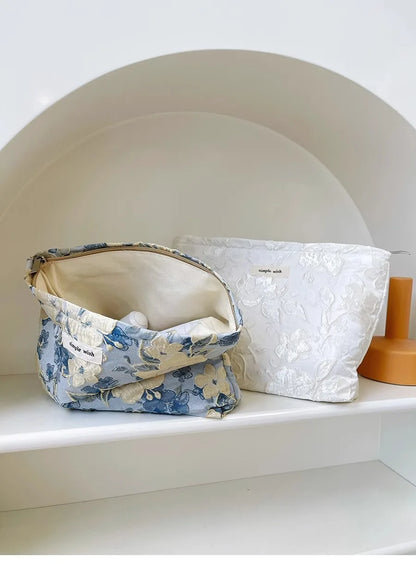 Fashion Floral Print Zipper Cosmetic Bag Travel Essentials Organizer Makeup Toiletry Pouch Portable Women's Makeup Bag