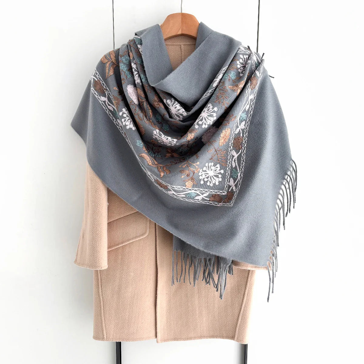 Many Colors Floral Warm Scarf For Women 70*210cm Luxury Faux Cashmere Shawl Winter Thick Pashmina Tassels Poncho Elegant Wrap