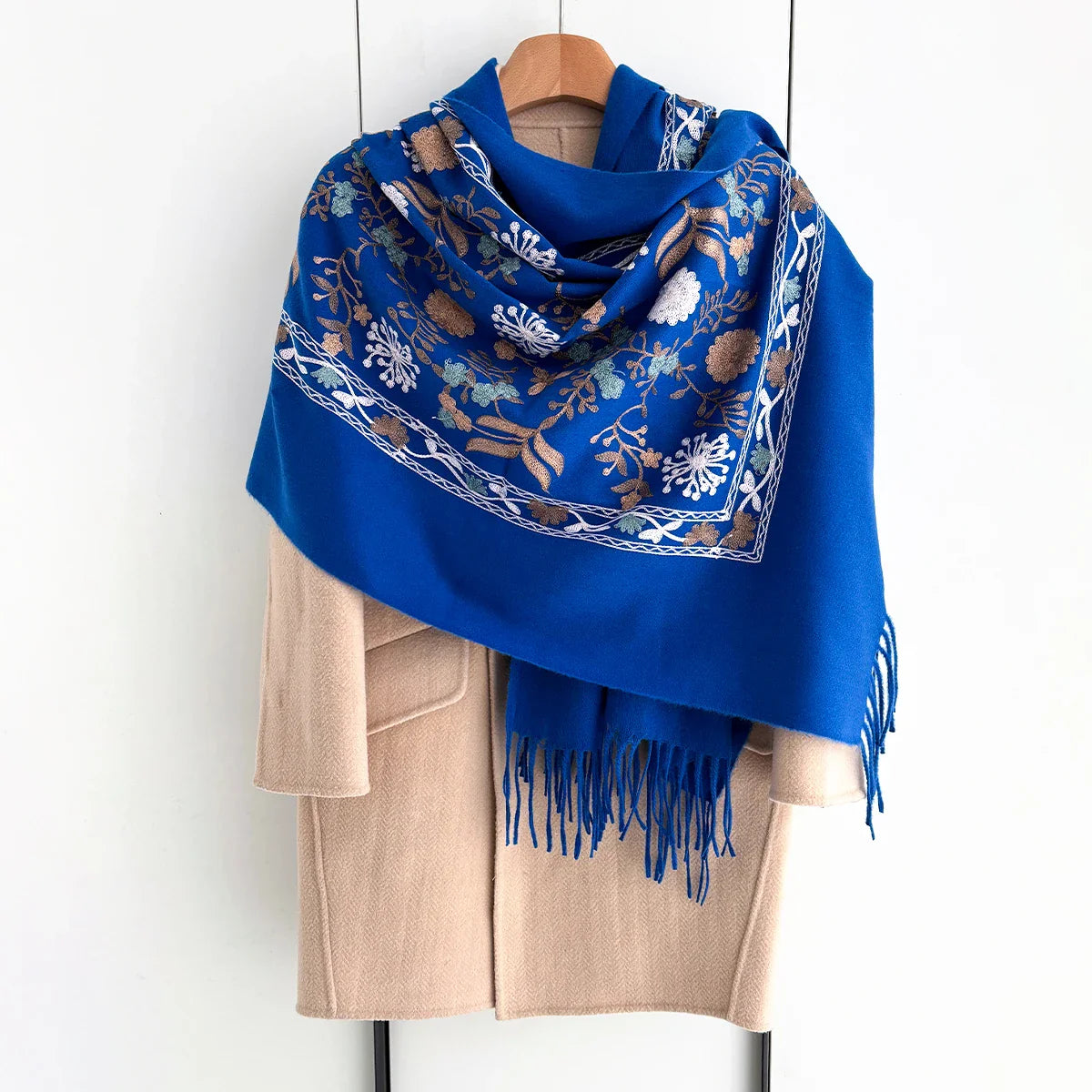 Many Colors Floral Warm Scarf For Women 70*210cm Luxury Faux Cashmere Shawl Winter Thick Pashmina Tassels Poncho Elegant Wrap