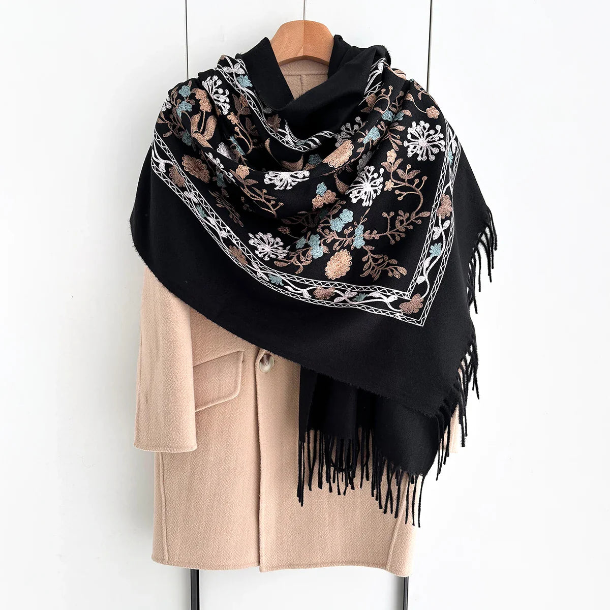 Many Colors Floral Warm Scarf For Women 70*210cm Luxury Faux Cashmere Shawl Winter Thick Pashmina Tassels Poncho Elegant Wrap