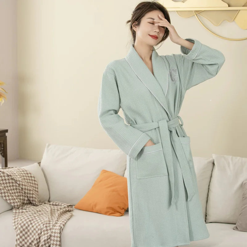 Top Quality Autumn Winter Bathrobes Couple Towel Terry Cotton Robe Men's Elegant Five-star Hotel Home Wear