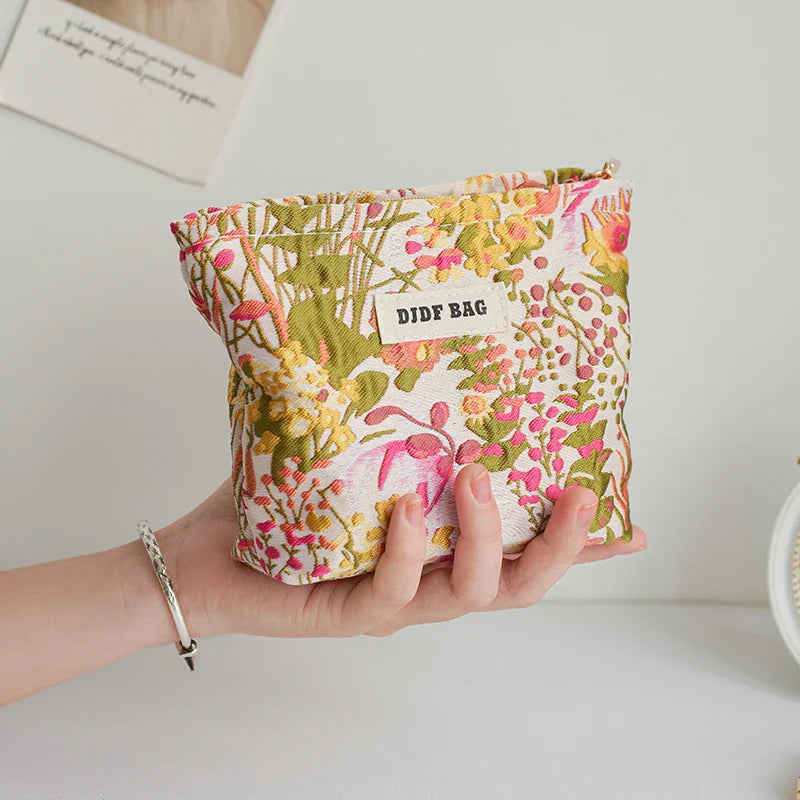Women's Cosmetic Large Capacity Storage Bag