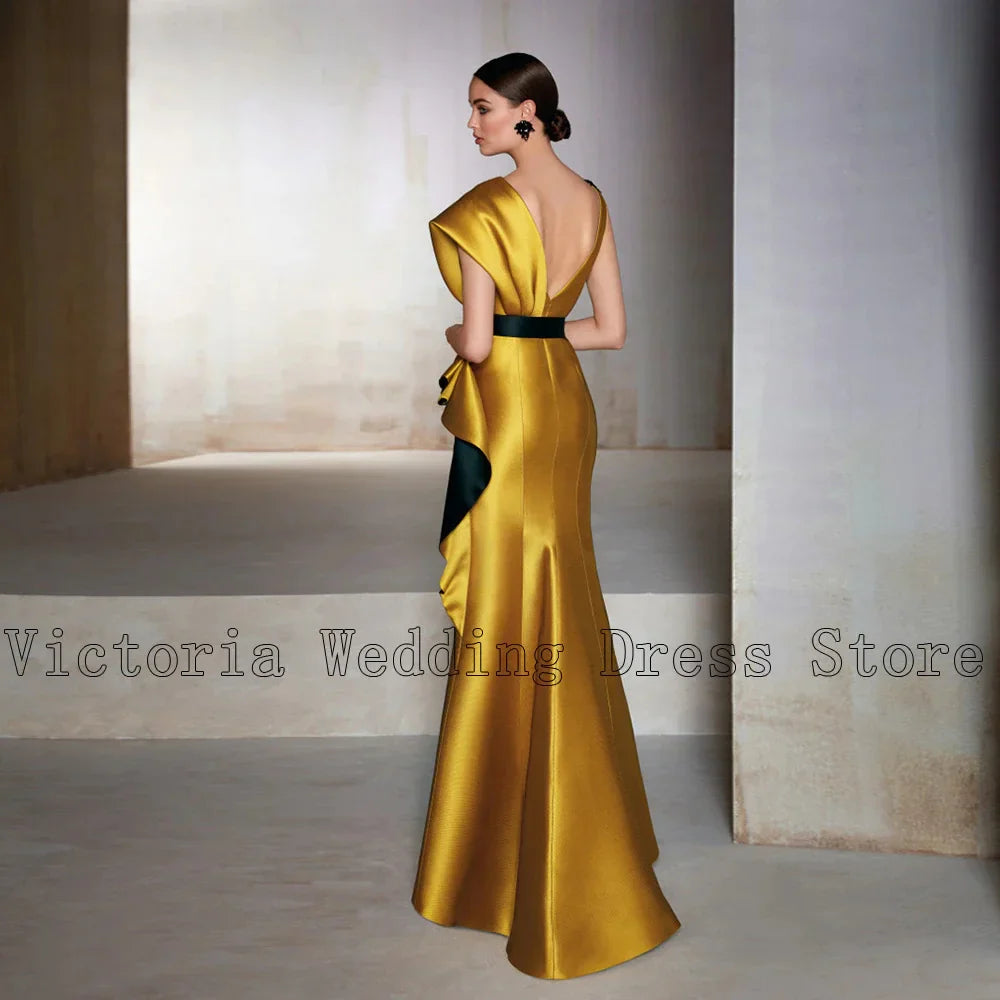 Exquisite Gold Mermaid Mother of the Bride Satin Dress