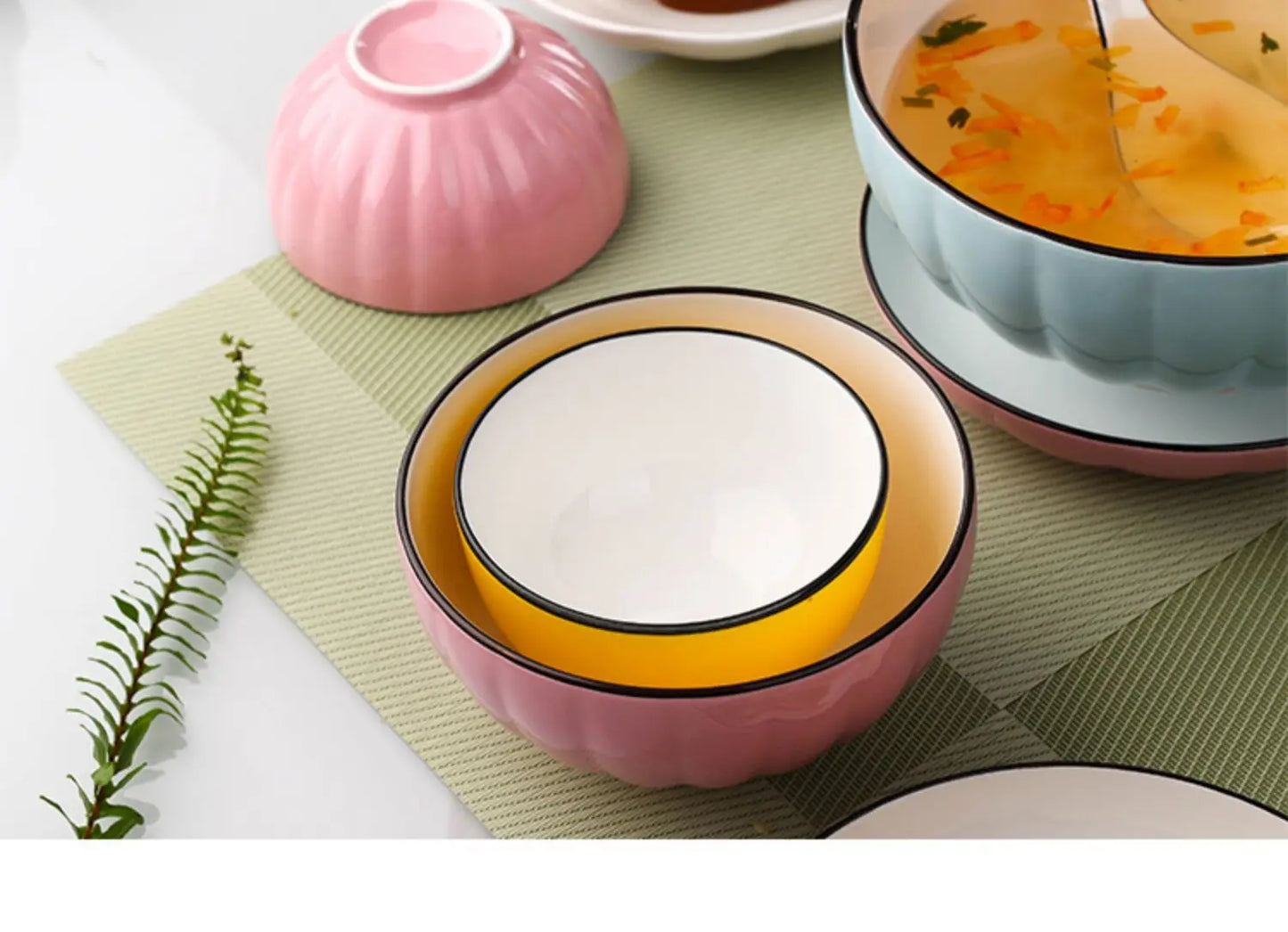 Large Size Cerc Bowl Set Creative Bowl Plate Combination Microwave Se Home Use Single 4 Pieces New 202 Dining Utensils