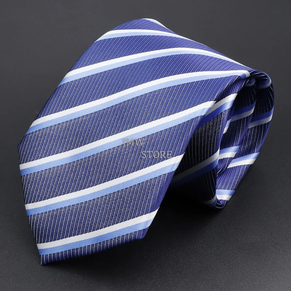 Elegant Men's Tie in Various Designs for Business or Wedding