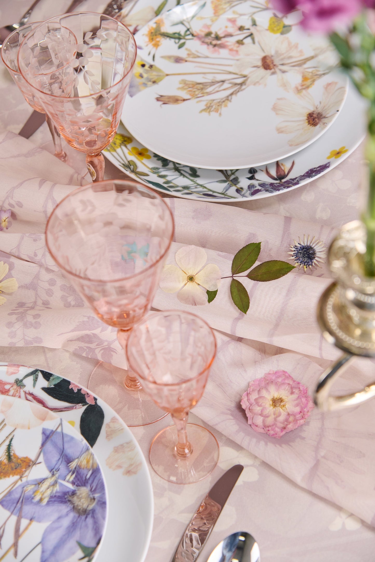 California Garden Dessert Plates
