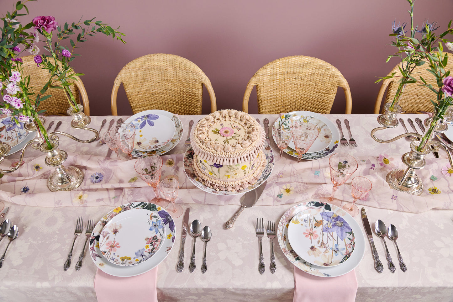 California Garden Dinner Plates