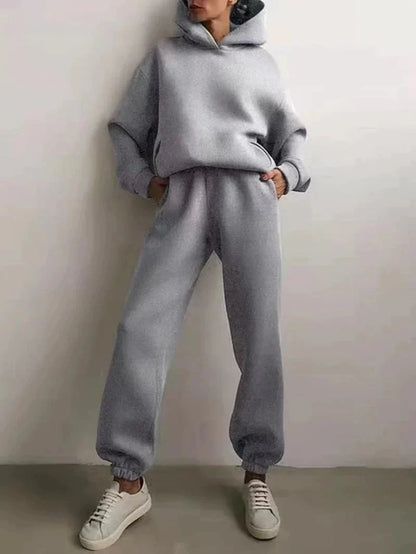 Women's zip-up hoodie and jogger tracksuit set in gray