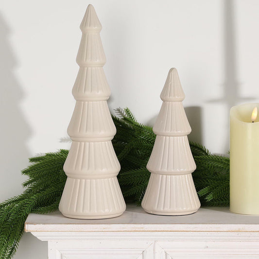 Yumiio 2pcs Wooden Christmas Tree Figurine Vintage White Rustic Decor