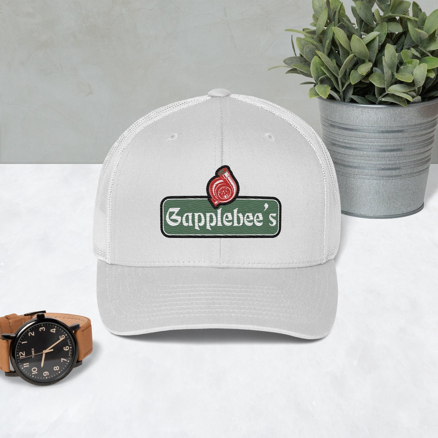 Gapplebee's Parody Hat
