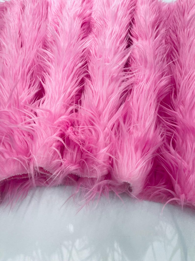 Shaggy Vegan Faux Fur 58" Wide | New Creation Fabric & Foam Inc.