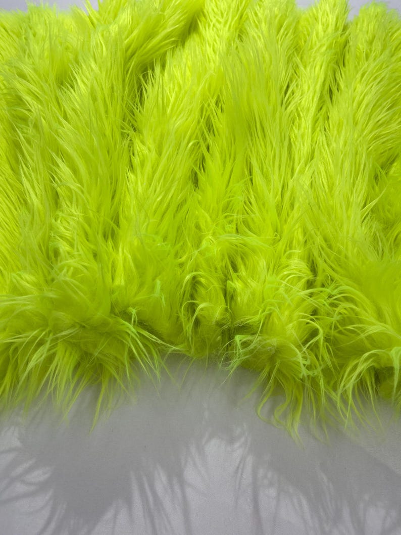 Shaggy Vegan Faux Fur 58" Wide | New Creation Fabric & Foam Inc.