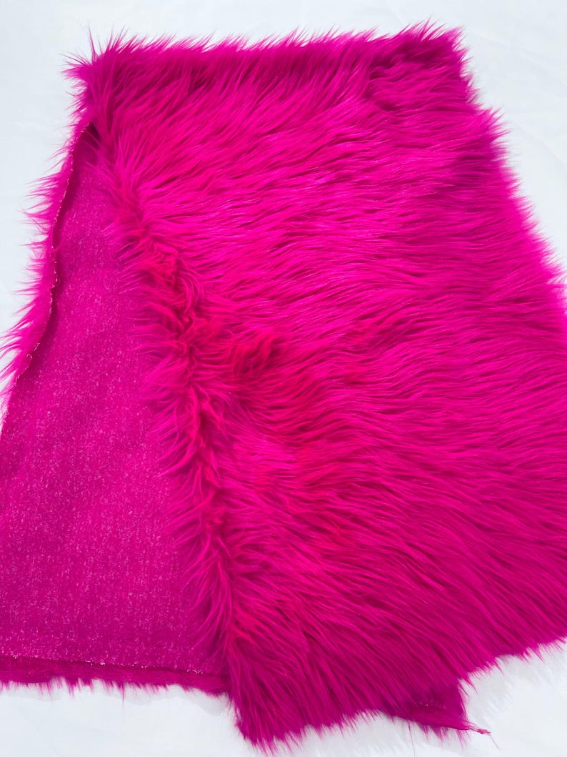 Shaggy Vegan Faux Fur 58" Wide | New Creation Fabric & Foam Inc.