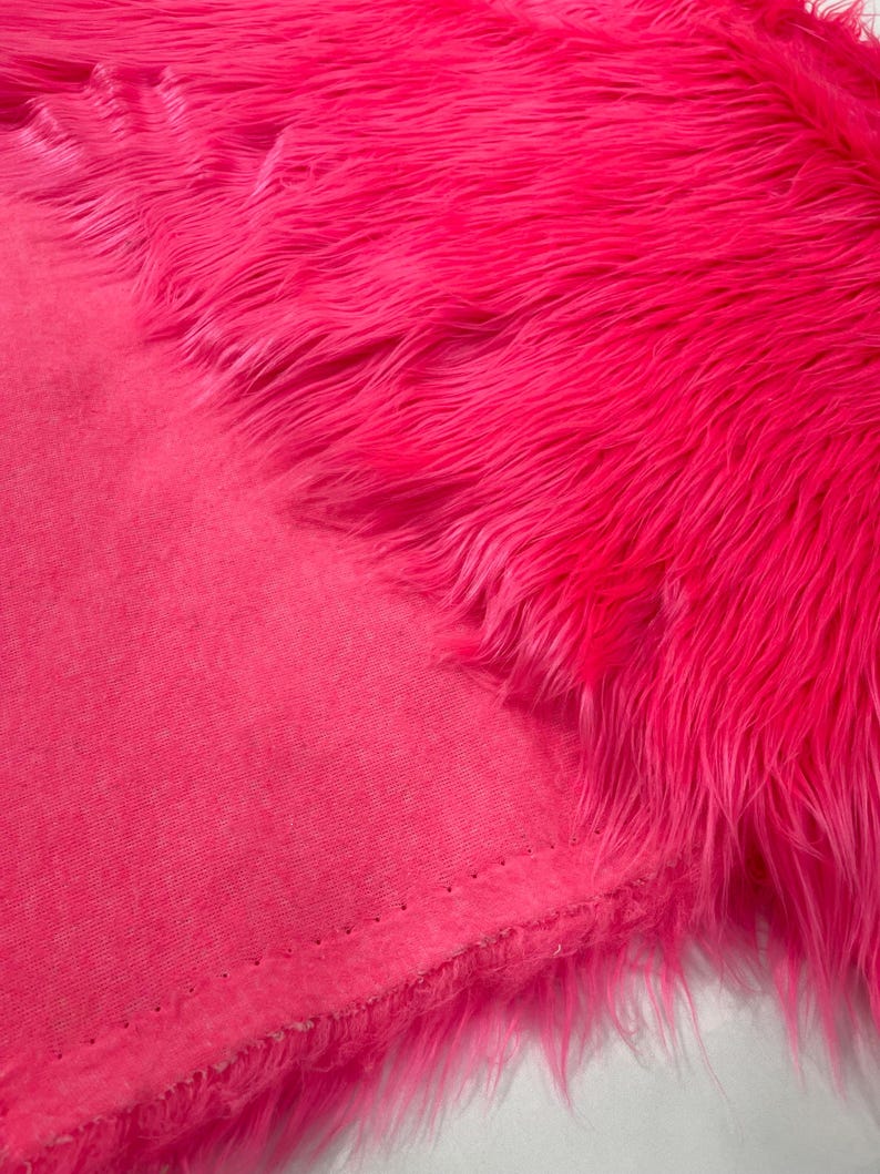 Shaggy Vegan Faux Fur 58" Wide | New Creation Fabric & Foam Inc.