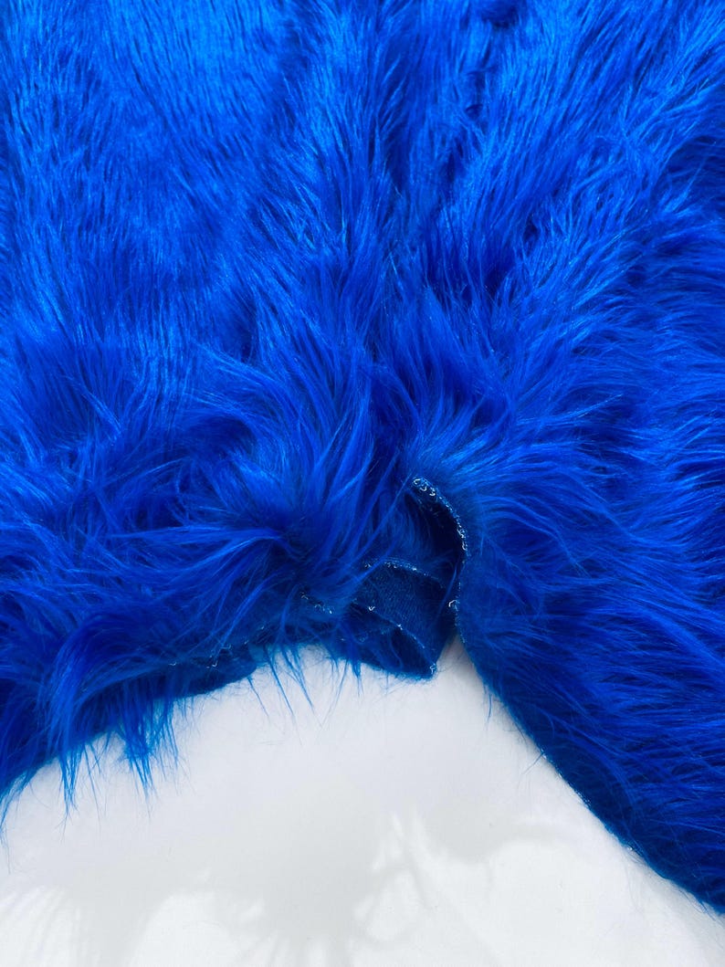 Shaggy Vegan Faux Fur 58" Wide | New Creation Fabric & Foam Inc.