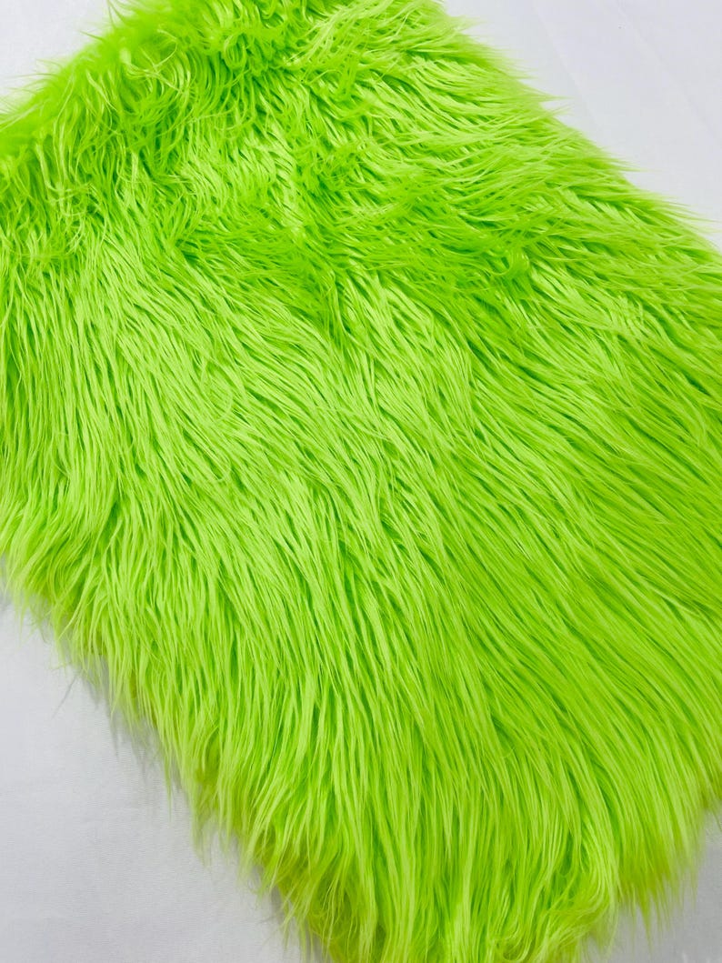 Shaggy Vegan Faux Fur 58" Wide | New Creation Fabric & Foam Inc.
