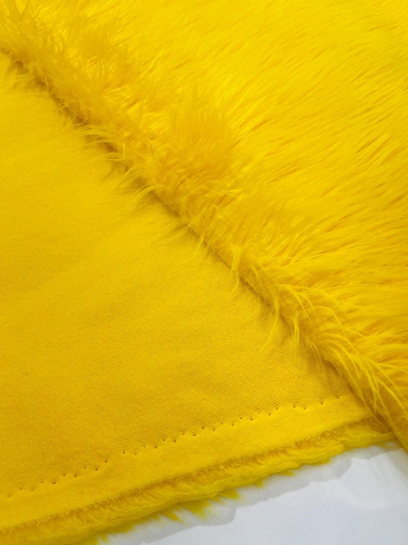 Shaggy Vegan Faux Fur 58" Wide | New Creation Fabric & Foam Inc.
