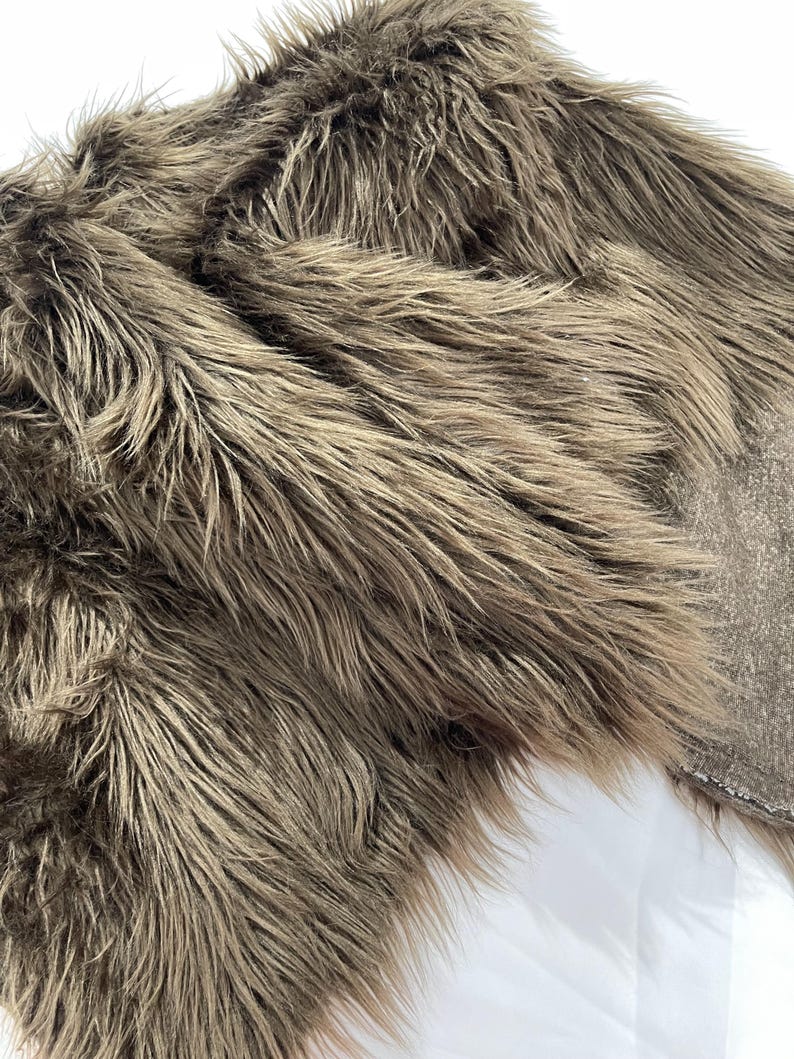 Shaggy Vegan Faux Fur 58" Wide | New Creation Fabric & Foam Inc.