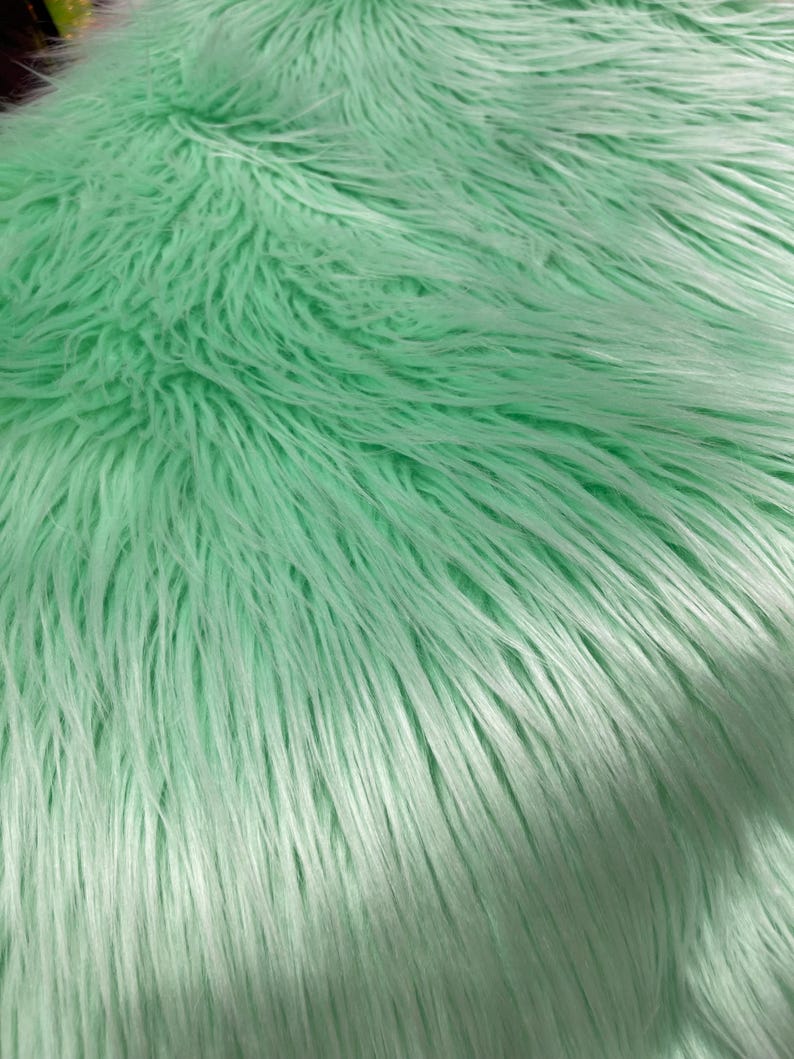 Shaggy Vegan Faux Fur 58" Wide | New Creation Fabric & Foam Inc.