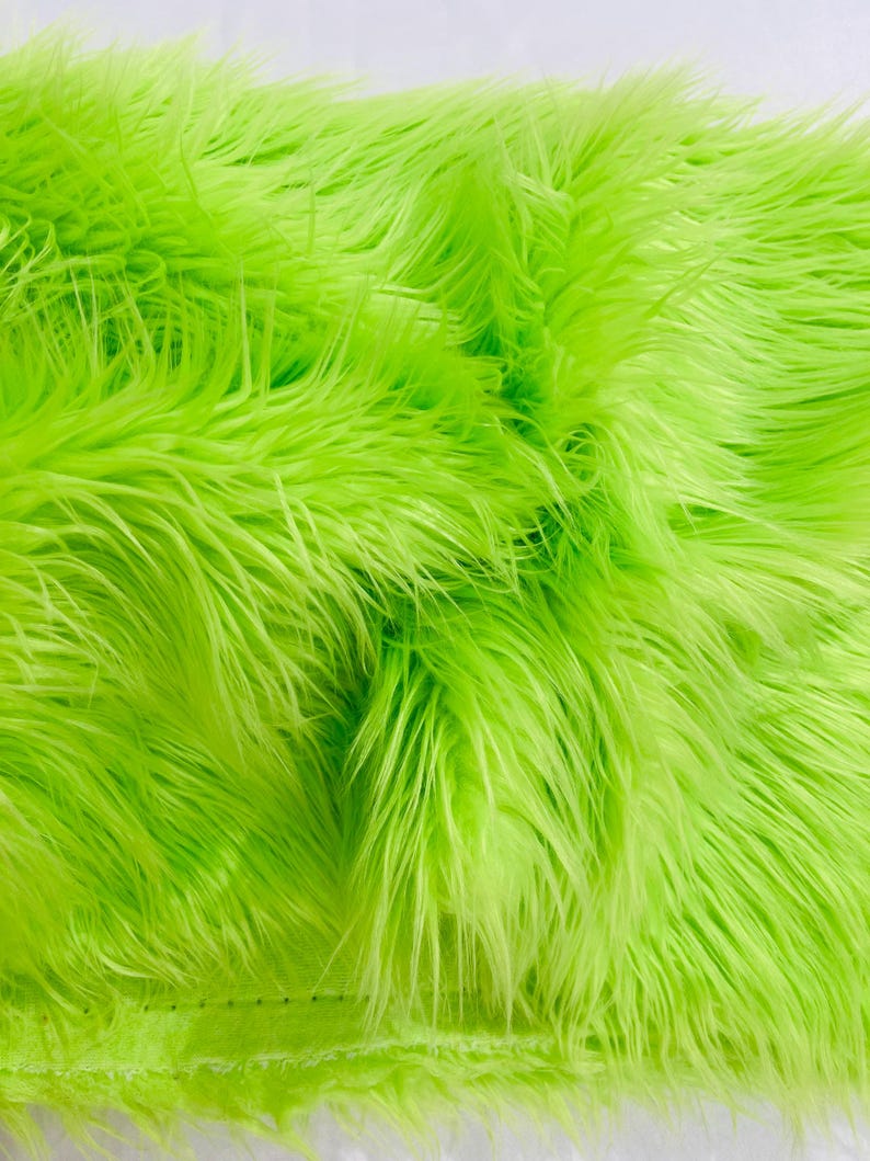 Shaggy Vegan Faux Fur 58" Wide | New Creation Fabric & Foam Inc.