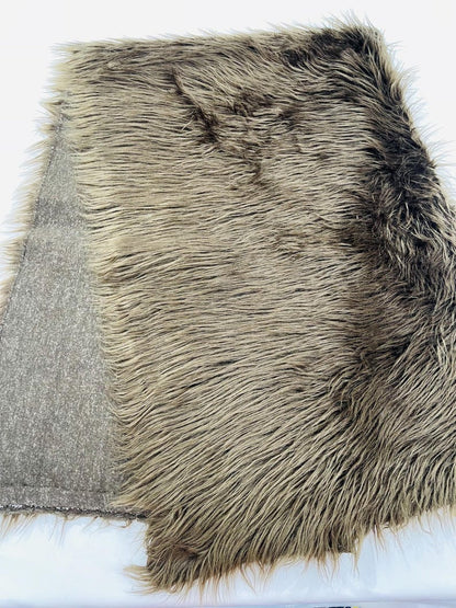 Shaggy Vegan Faux Fur 58" Wide | New Creation Fabric & Foam Inc.