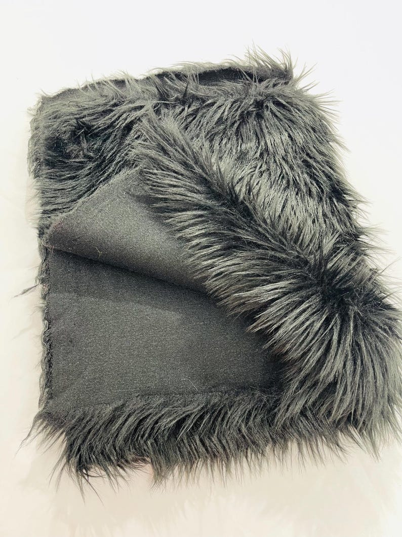 Shaggy Vegan Faux Fur 58" Wide | New Creation Fabric & Foam Inc.
