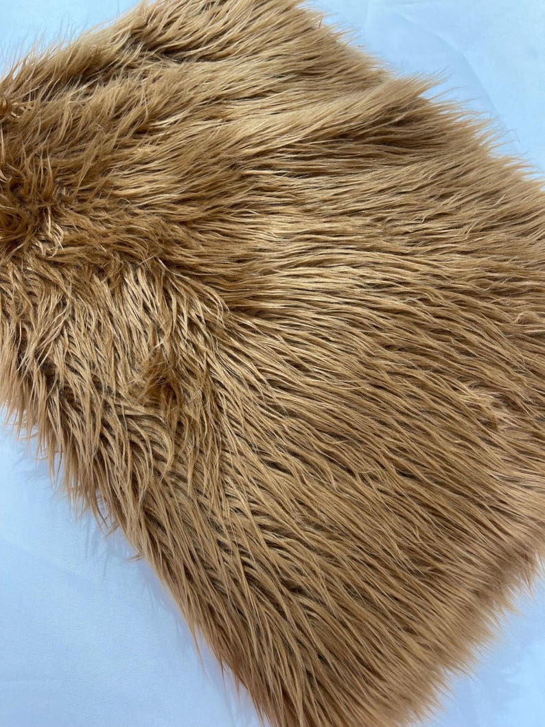 Shaggy Vegan Faux Fur 58" Wide | New Creation Fabric & Foam Inc.