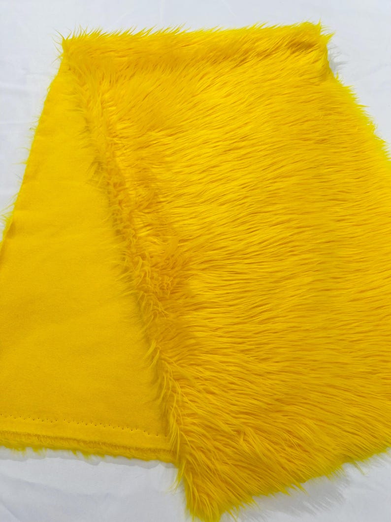 Shaggy Vegan Faux Fur 58" Wide | New Creation Fabric & Foam Inc.