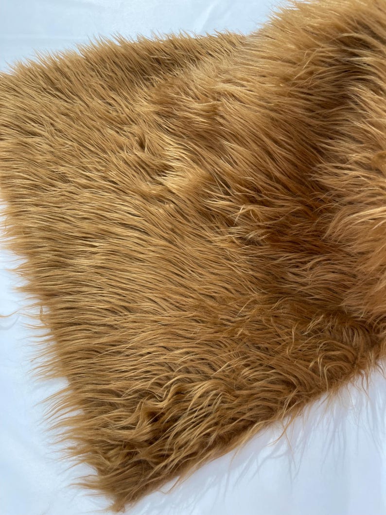 Shaggy Vegan Faux Fur 58" Wide | New Creation Fabric & Foam Inc.