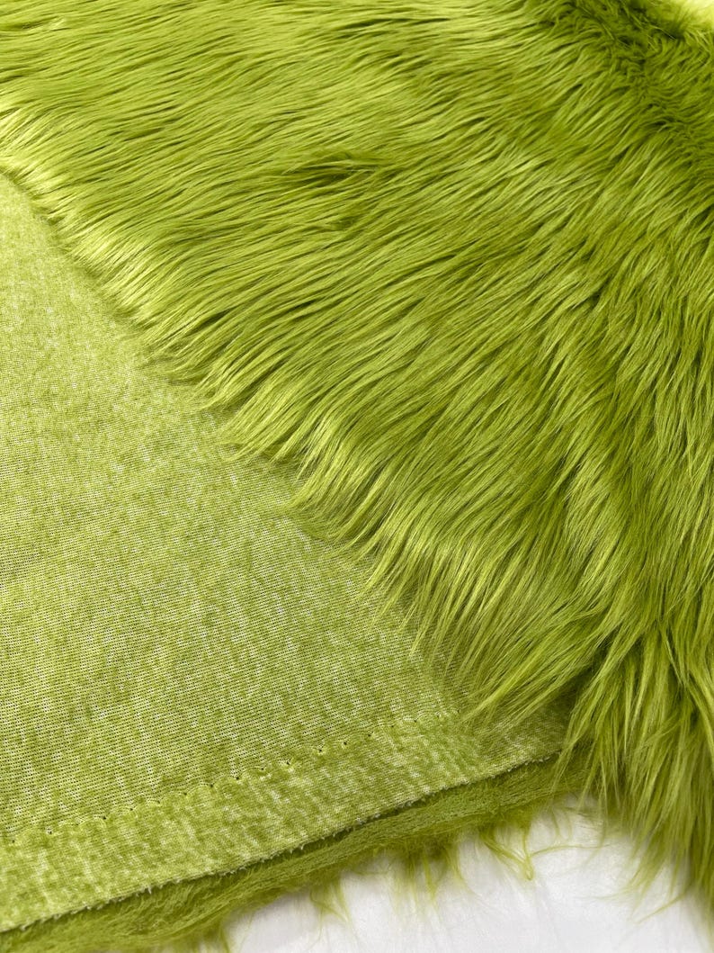 Shaggy Vegan Faux Fur 58" Wide | New Creation Fabric & Foam Inc.