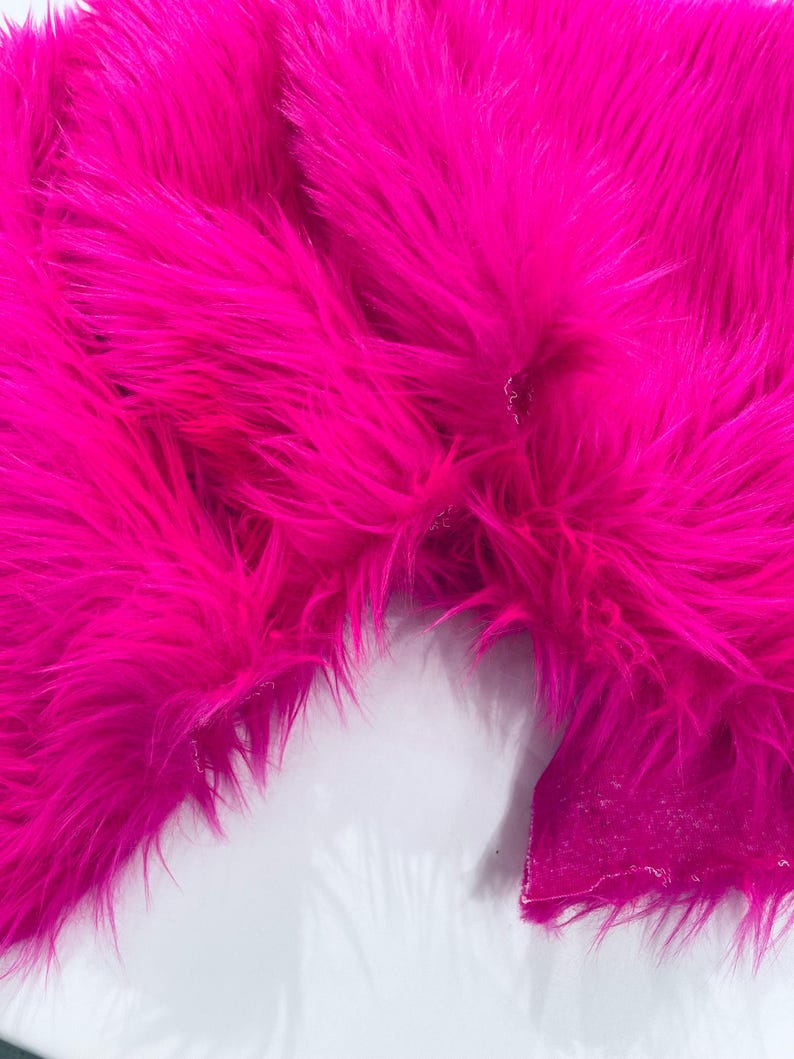 Shaggy Vegan Faux Fur 58" Wide | New Creation Fabric & Foam Inc.