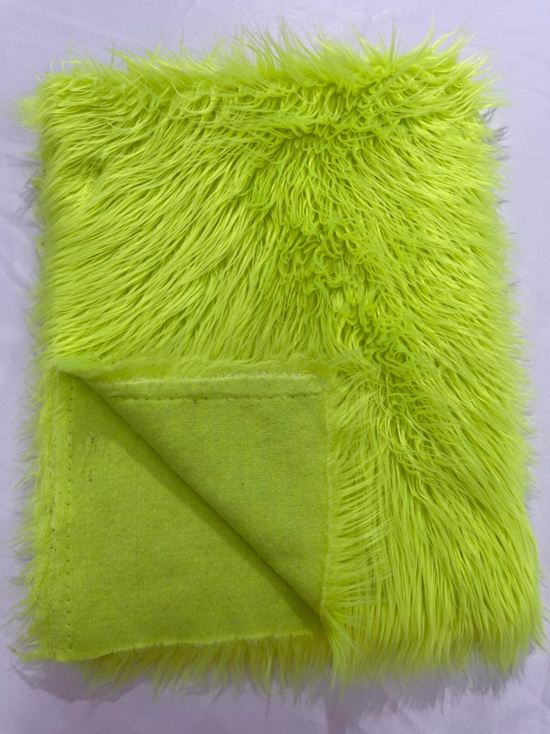 Shaggy Vegan Faux Fur 58" Wide | New Creation Fabric & Foam Inc.